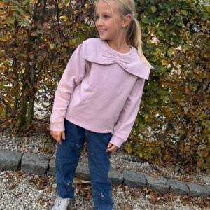 Old Rose Bow Sweater