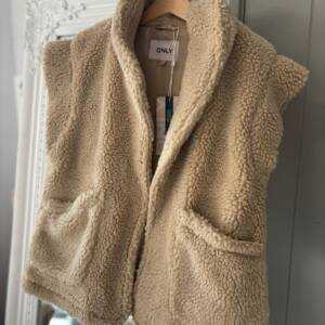 Teddy Vest Beige