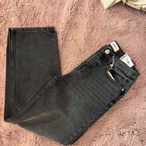 Carrie Straight Jeans